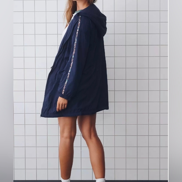 Gola x Anthropologie Sideline Windbreaker Jacket Women's Size Large - Picture 3 of 9